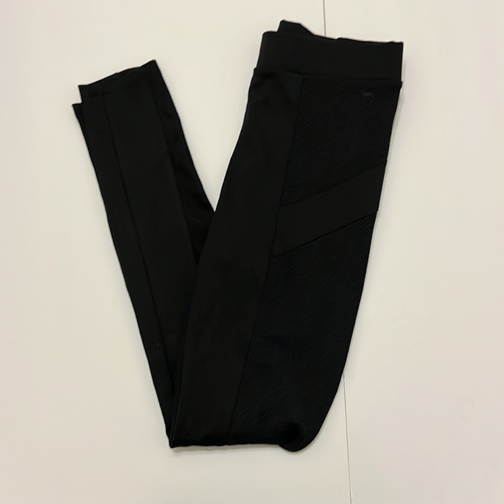 Victorias Secret Pink NWOT Moto Leggings Small